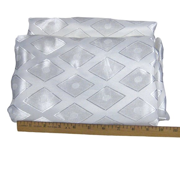 Prestige Tablecloth Polyester 145 x 350 cm Linen Diamond Pattern China - Picture 5 of 5